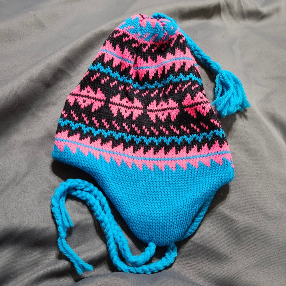 Smiley 100% Wool Knit Chullo Hat Earflap Tassel Beanie Neon Pink Blue Geometric